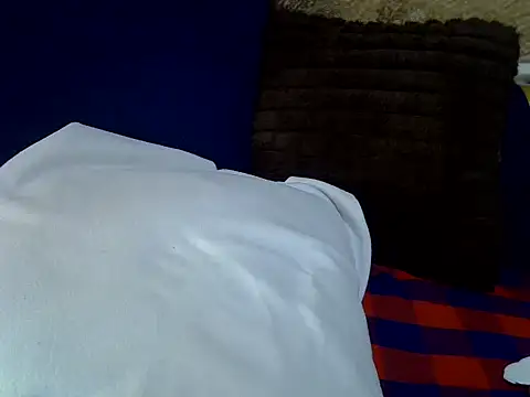 Snapshot of Soft_gal12 chatting on March 22, 2026, 6:33 pm Soft gal12 online show from March 22, 2026, 6:33 pm