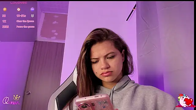 PaigeJayden online show from February 13, 2026, 12:12 pm