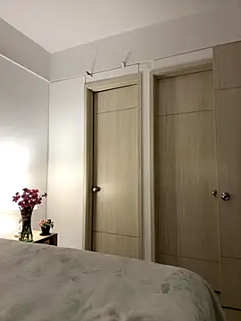 Victoria-77 online show from October 8, 2025, 11:02 pm