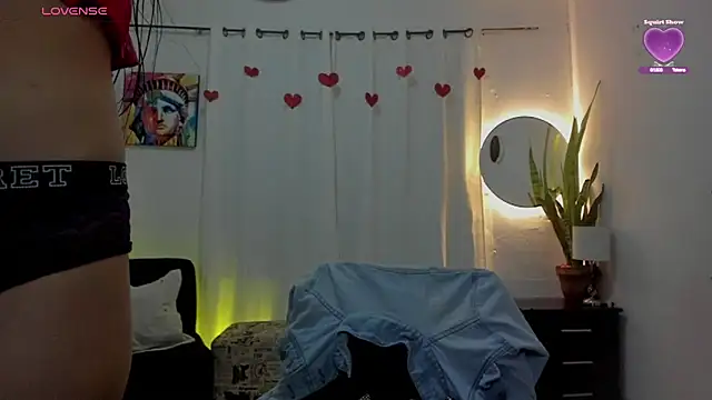 Sophie sweett19 online show from February 11, 2026, 10:15 pm