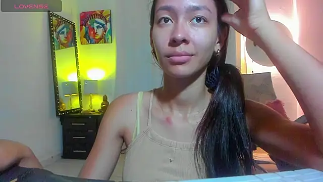 Sophie sweett19 online show from April 16, 2026, 6:30 pm