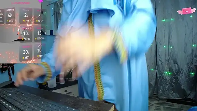 Snapshot of Falak-Yasin chatting on October 17, 2025, 12:19 pm Falak-Yasin online show from October 17, 2025, 12:19 pm