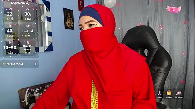 Snapshot of Falak-Yasin chatting on October 27, 2025, 12:20 pm Falak-Yasin online show from October 27, 2025, 12:20 pm