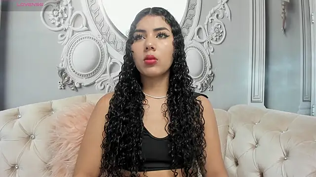Snapshot of joselyn_sexy_ chatting on February 28, 2025, 11:36 am joselyn sexy online show from February 28, 2025, 11:36 am