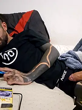 charlye inkkkk online show from April 10, 2026, 1:22 am