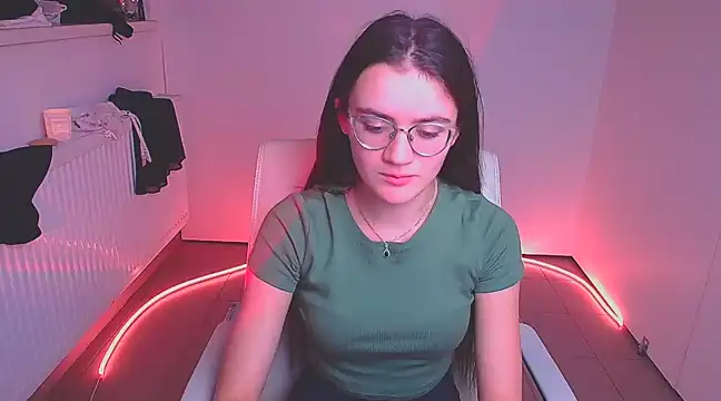 Snapshot of Josephine_jo chatting on December 9, 2024, 4:56 am Josephine jo online show from December 9, 2024, 4:56 am