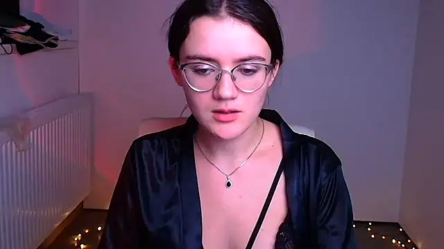 Snapshot of Josephine_jo chatting on December 22, 2024, 1:01 am Josephine jo online show from December 22, 2024, 1:01 am