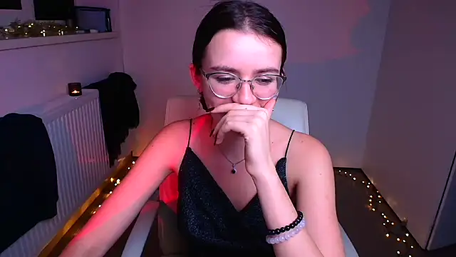 Josephine jo online show from December 30, 2024, 10:45 pm