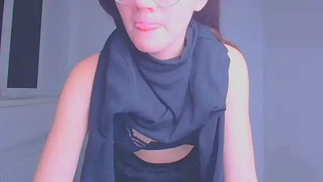 Snapshot of Josephine_jo chatting on January 26, 2025, 5:45 am Josephine jo online show from January 26, 2025, 5:45 am