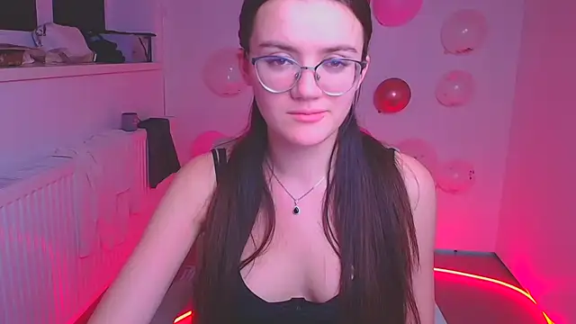 Snapshot of Josephine_jo chatting on February 13, 2025, 5:16 am Josephine jo online show from February 13, 2025, 5:16 am