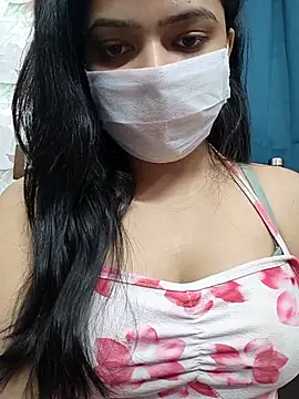Myloveurvi online show from July 13, 2026, 11:02 am