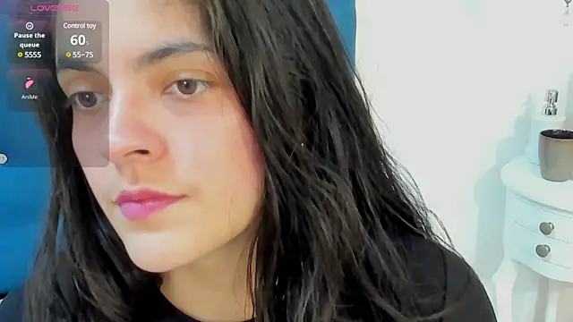 sofiaclauss online show from March 3, 2025, 6:48 am