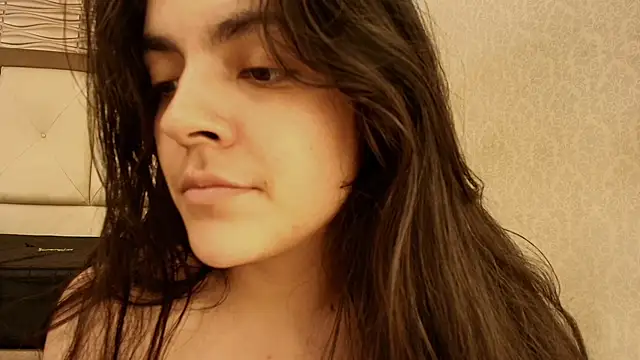 sofiaclauss online show from September 12, 2025, 11:59 pm