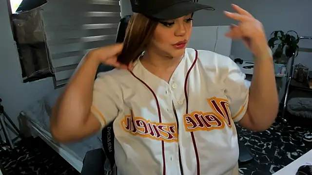 Snapshot of cattleya_campbell chatting on September 12, 2025, 9:59 pm cattleya campbell online show from September 12, 2025, 9:59 pm