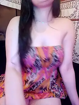 Snapshot of im_here- chatting on December 1, 2024, 9:04 pm im here- online show from December 1, 2024, 9:04 pm