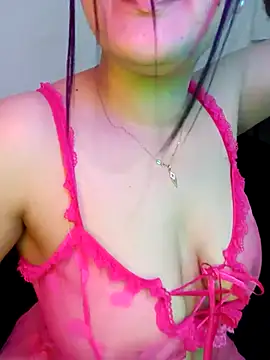 Snapshot of im_here- chatting on October 2, 2025, 10:33 am im here- online show from October 2, 2025, 10:33 am