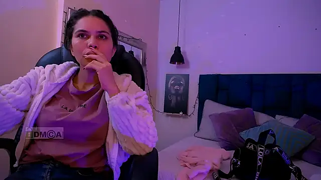 Snapshot of natasha__jackson chatting on January 14, 2025, 1:28 pm natasha jackson online show from January 14, 2025, 1:28 pm