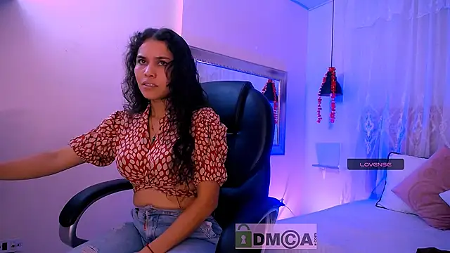 Snapshot of natasha__jackson chatting on January 25, 2025, 2:03 pm natasha jackson online show from January 25, 2025, 2:03 pm