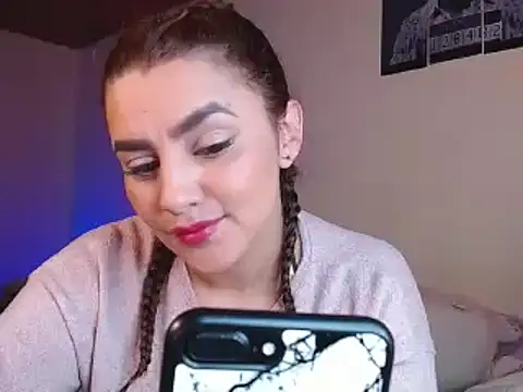 Snapshot of Lu_perez chatting on March 7, 2025, 1:20 am Lu perez online show from March 7, 2025, 1:20 am