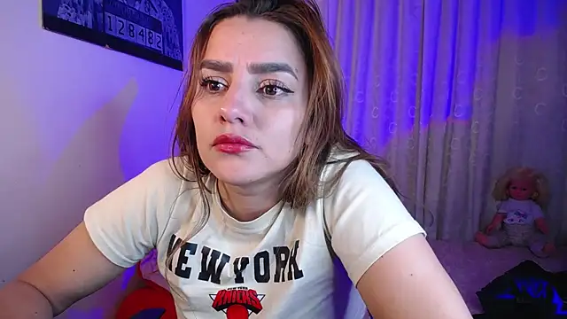 Lu perez online show from March 22, 2026, 11:30 pm