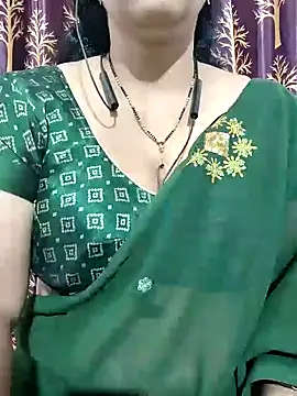 Snapshot of bhuvana555 chatting on January 10, 2025, 5:56 pm bhuvana555 online show from January 10, 2025, 5:56 pm