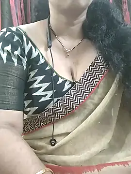 Snapshot of bhuvana555 chatting on November 11, 2025, 5:13 pm bhuvana555 online show from November 11, 2025, 5:13 pm