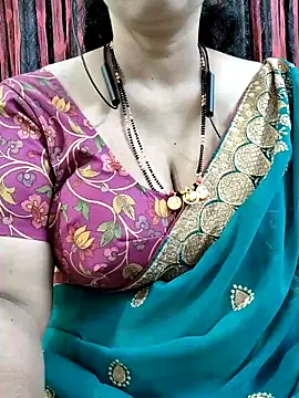 bhuvana555 online show from December 3, 2025, 4:31 am