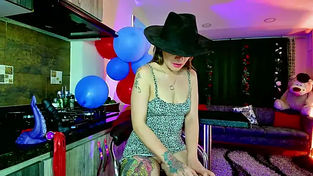 Snapshot of oriana_thomson2 chatting on March 1, 2025, 2:15 am oriana thomson2 online show from March 1, 2025, 2:15 am