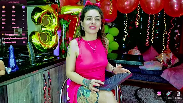 Snapshot of oriana_thomson2 chatting on March 16, 2025, 2:32 am oriana thomson2 online show from March 16, 2025, 2:32 am