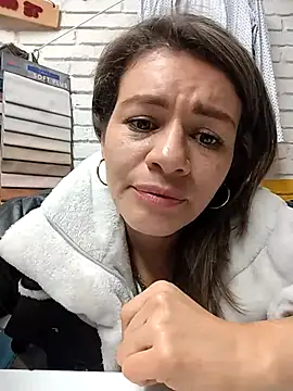 Snapshot of oriana_thomson2 chatting on October 12, 2025, 10:09 pm oriana thomson2 online show from October 12, 2025, 10:09 pm