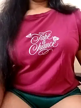 Snapshot of Rina777o chatting on January 11, 2025, 9:57 am Rina777o online show from January 11, 2025, 9:57 am