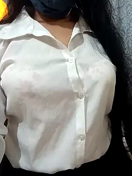 Snapshot of Rina777o chatting on September 14, 2025, 5:45 pm Rina777o online show from September 14, 2025, 5:45 pm