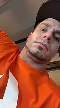 hot shot 13 online show from November 30, 2025, 7:34 am