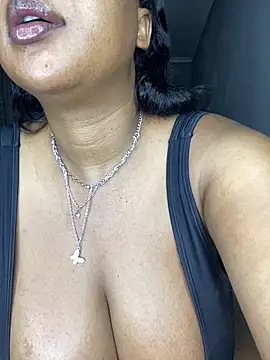 MayaPassion online show from October 1, 2025, 8:04 pm