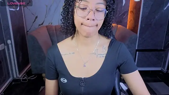 Violeth b online show from February 10, 2026, 12:53 pm