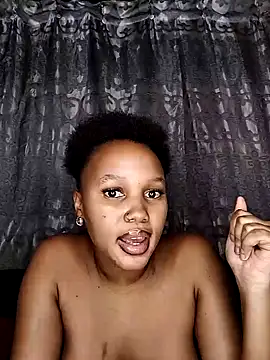 Snapshot of Sego_TeeTee chatting on April 12, 2026, 9:42 pm Sego TeeTee online show from April 12, 2026, 9:42 pm