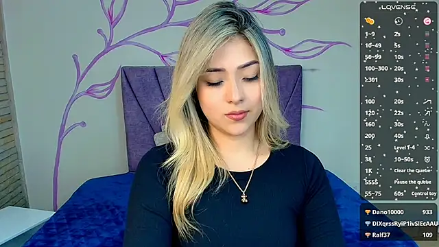 Snapshot of DahliaMoore chatting on January 23, 2025, 10:54 pm DahliaMoore online show from January 23, 2025, 10:54 pm