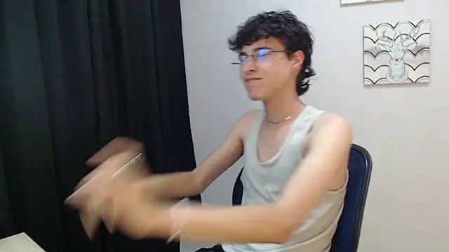 Snapshot of Jeam_hot chatting on December 27, 2024, 9:54 pm Jeam hot online show from December 27, 2024, 9:54 pm