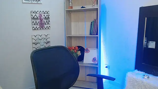 Snapshot of Jeam_hot chatting on January 14, 2025, 9:20 pm Jeam hot online show from January 14, 2025, 9:20 pm