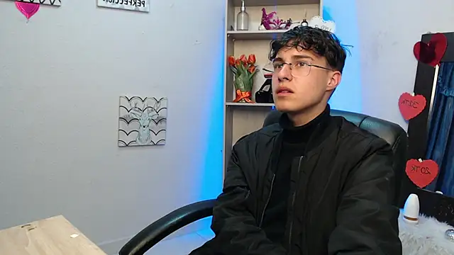 Snapshot of Jeam_hot chatting on March 22, 2025, 8:26 pm Jeam hot online show from March 22, 2025, 8:26 pm