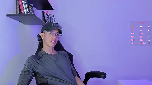 Snapshot of manu_vera chatting on January 18, 2025, 6:53 pm manu vera online show from January 18, 2025, 6:53 pm