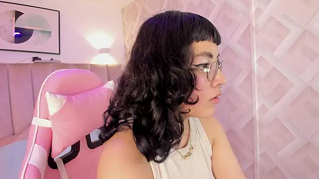 Haru Bonny online show from February 11, 2026, 8:47 pm