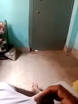 Snapshot of SSmadhu chatting on October 9, 2025, 5:38 am SSmadhu online show from October 9, 2025, 5:38 am