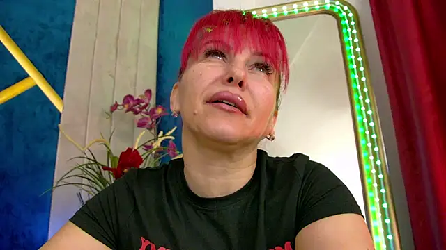 Foxxxy MILF online show from March 12, 2026, 4:51 am