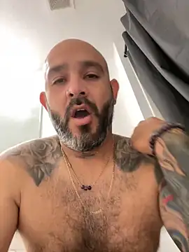 tylergigo online show from December 7, 2024, 2:35 pm