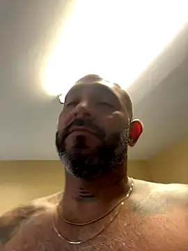 tylergigo online show from October 24, 2025, 12:45 pm