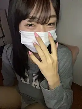 Snapshot of pantumieteruyo chatting on January 27, 2025, 1:30 pm pantumieteruyo online show from January 27, 2025, 1:30 pm