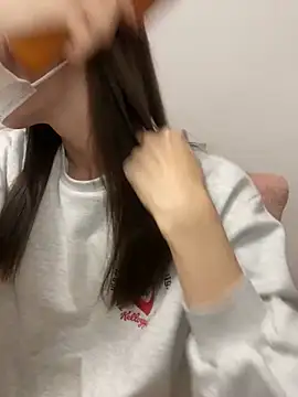 Snapshot of pantumieteruyo chatting on March 19, 2025, 2:02 pm pantumieteruyo online show from March 19, 2025, 2:02 pm