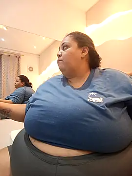 Alisson am online show from December 14, 2025, 11:15 am