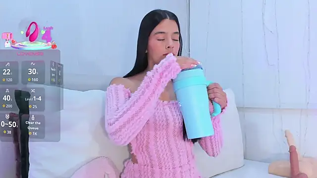 Snapshot of Isaa_Queen chatting on November 1, 2025, 7:49 pm Isaa Queen online show from November 1, 2025, 7:49 pm